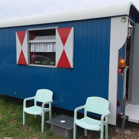 B&B Boerderij Rust, In Pipowagens! Den Helder Kültér fotó